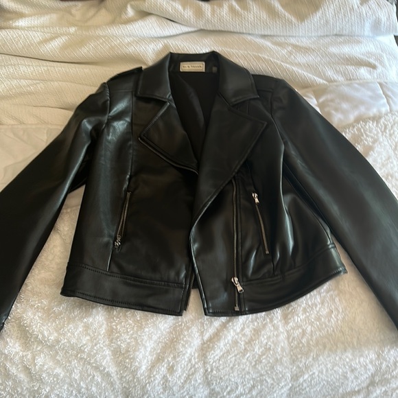 elie tahari leather jacket - Picture 3 of 5